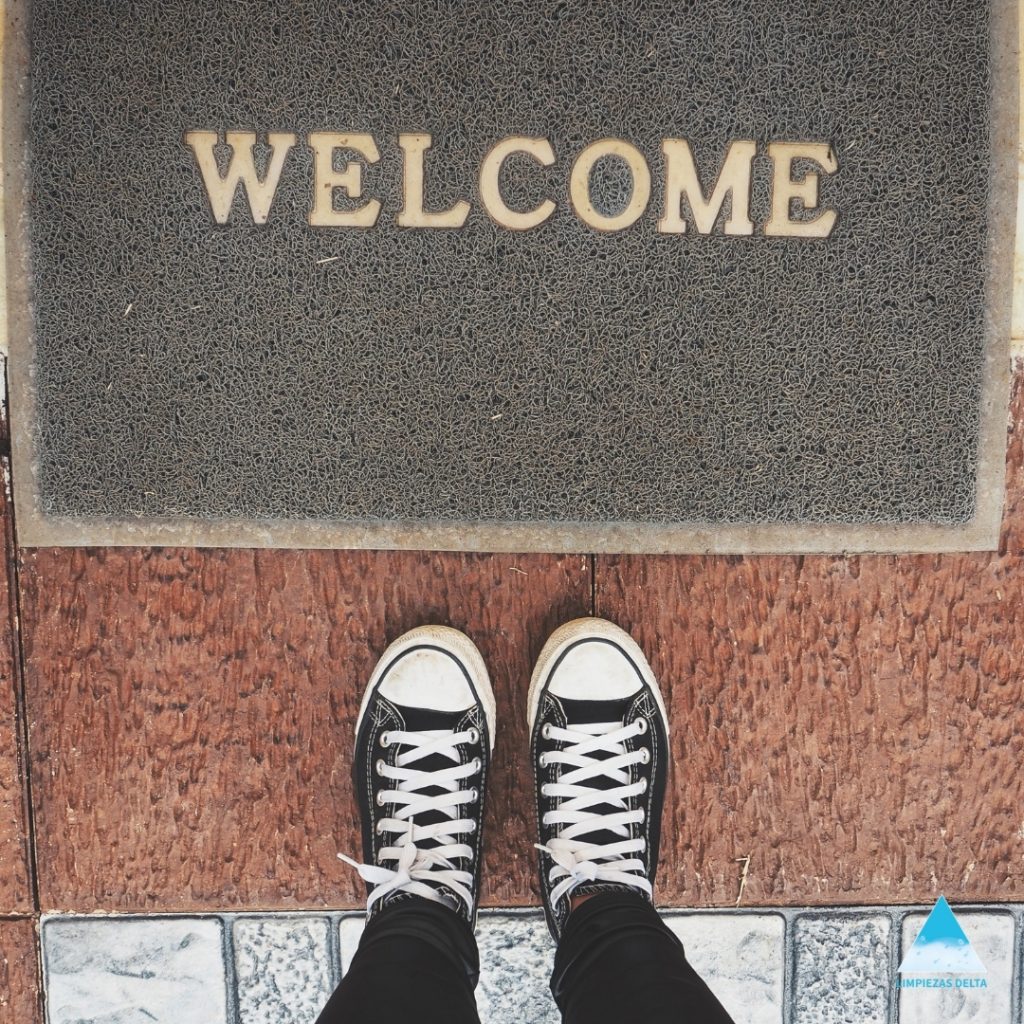 Por si aún no lo sabías, nuestro punto fuerte en Limpiezas Delta es la limpieza de las comunidades de vecinos. Así que aquí van 3 detalles que demuestran una buena limpieza en tu comunidad de vecinos.