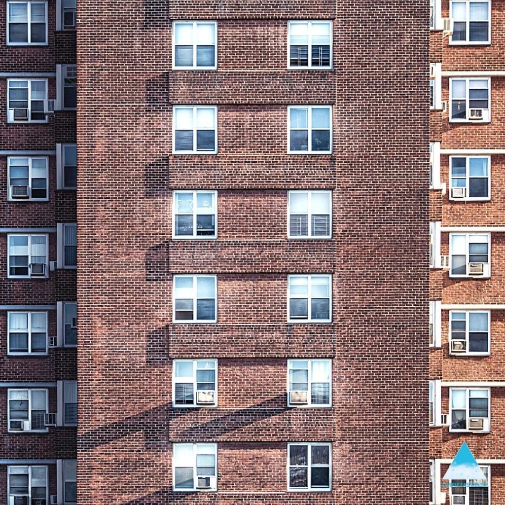 ¿Cuánto cuesta limpiar una comunidad de vecinos?