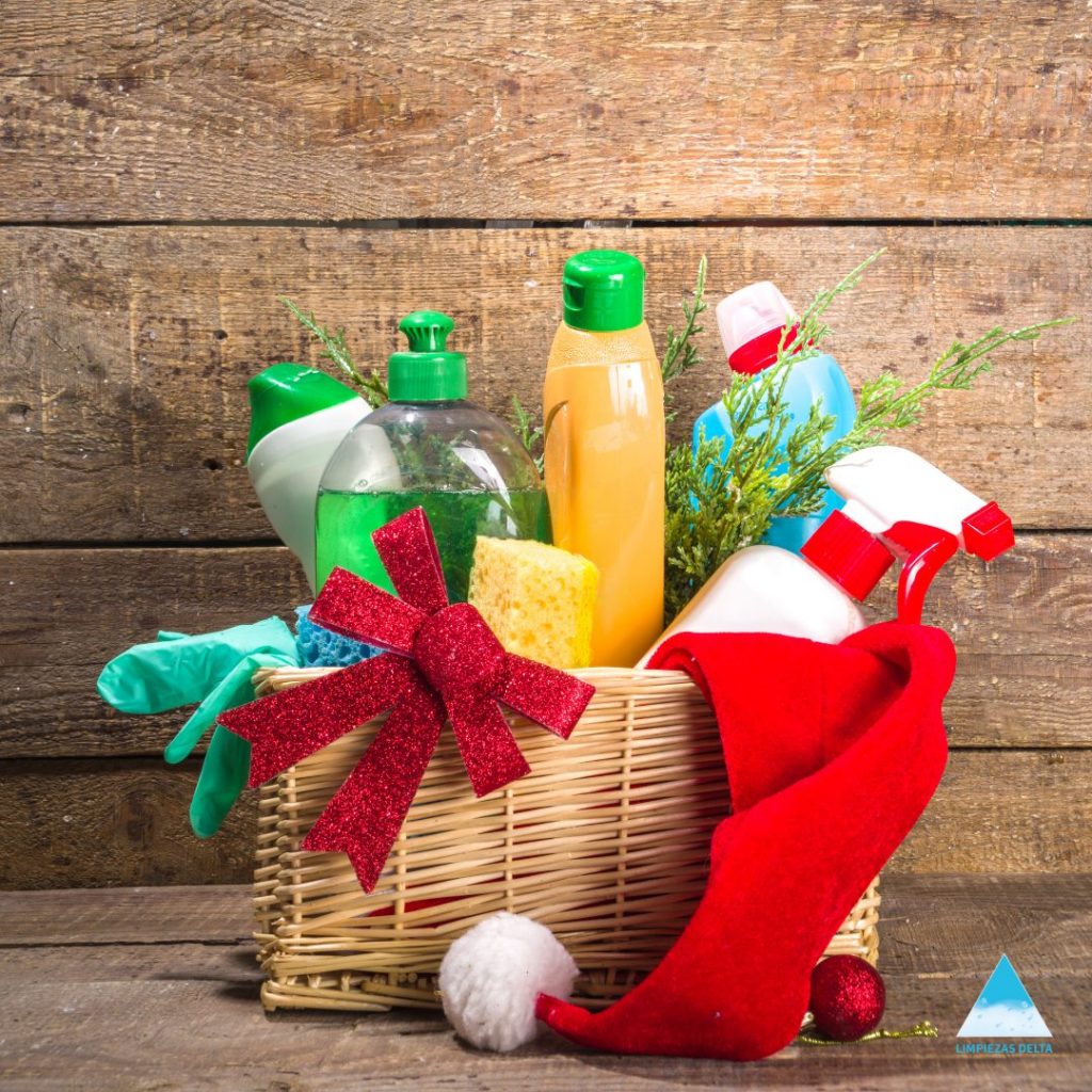 3 trucos para limpiar la purpurina de los adornos navideños empresa de limpieza